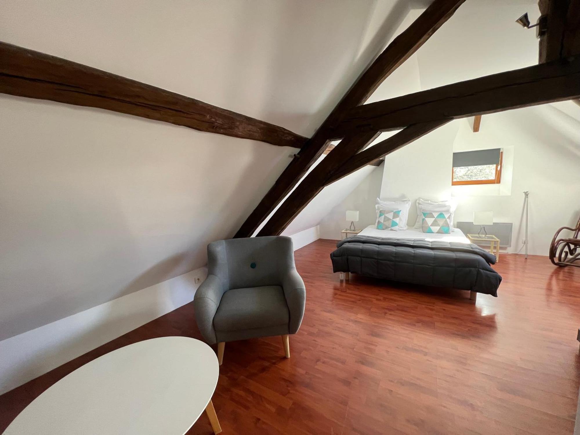 Le Moulin De Corneil Bed & Breakfast Mézilles Dış mekan fotoğraf