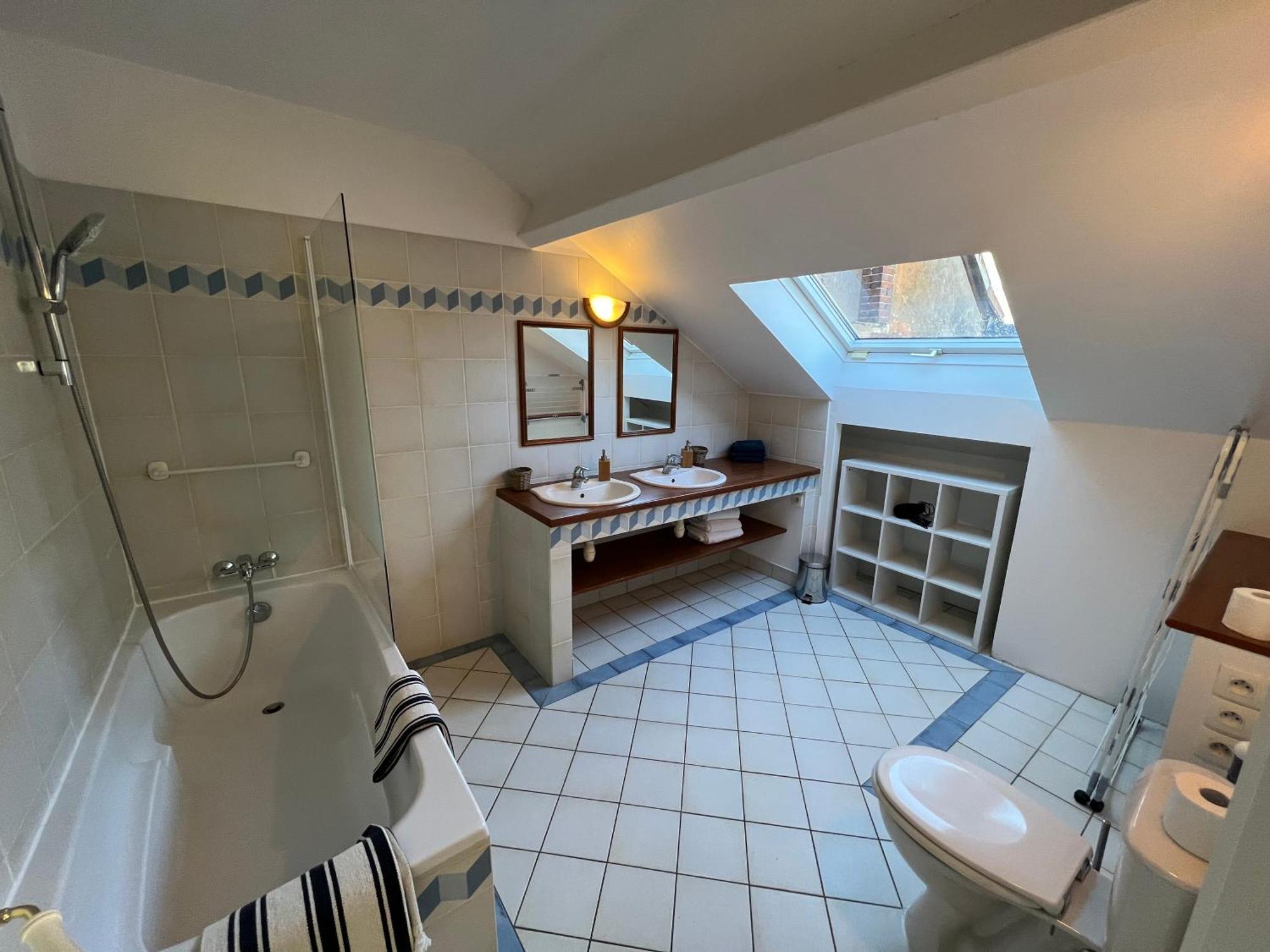 Le Moulin De Corneil Bed & Breakfast Mézilles Dış mekan fotoğraf