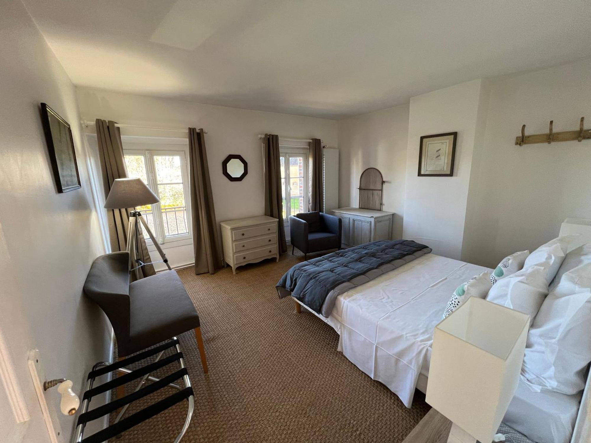 Le Moulin De Corneil Bed & Breakfast Mézilles Dış mekan fotoğraf